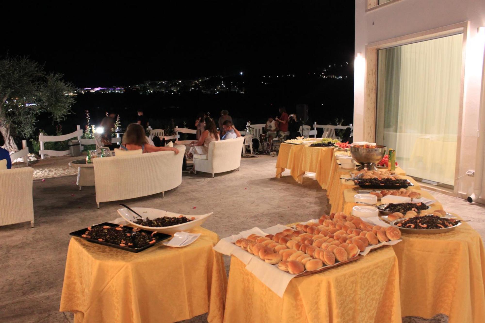 Max Luxury - Servizio Inclusa Bed and breakfast