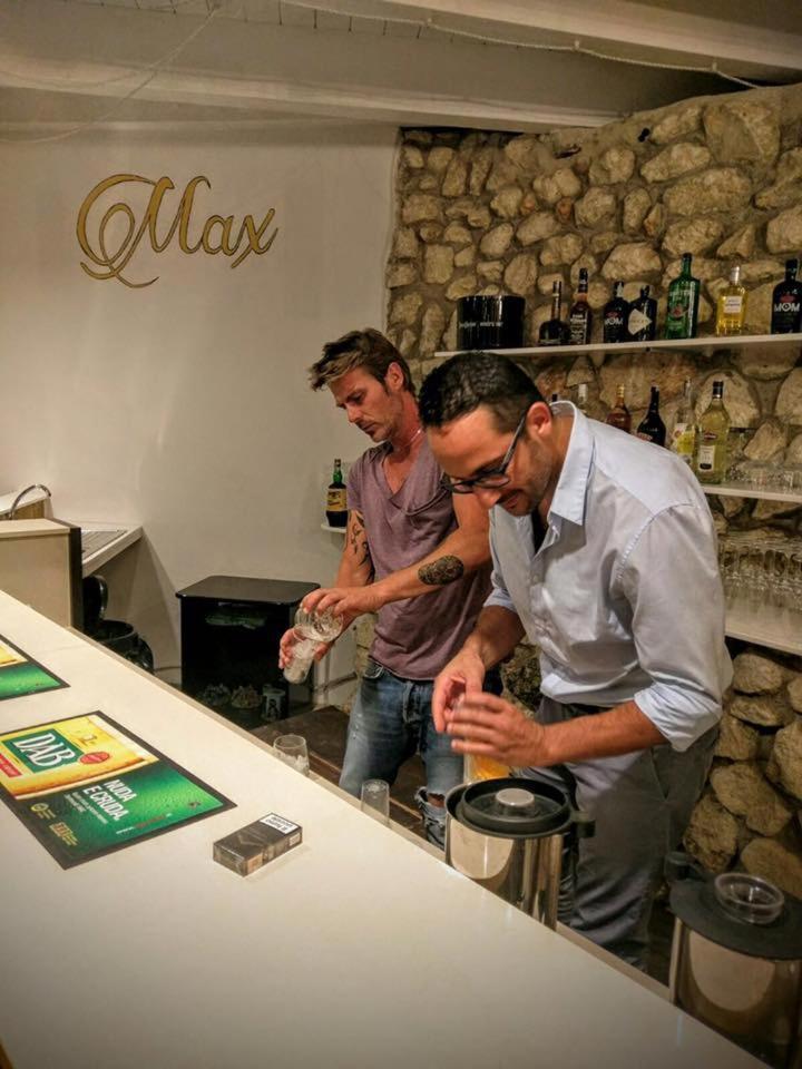 Max Luxury - Servizio Inclusa Bed and breakfast *