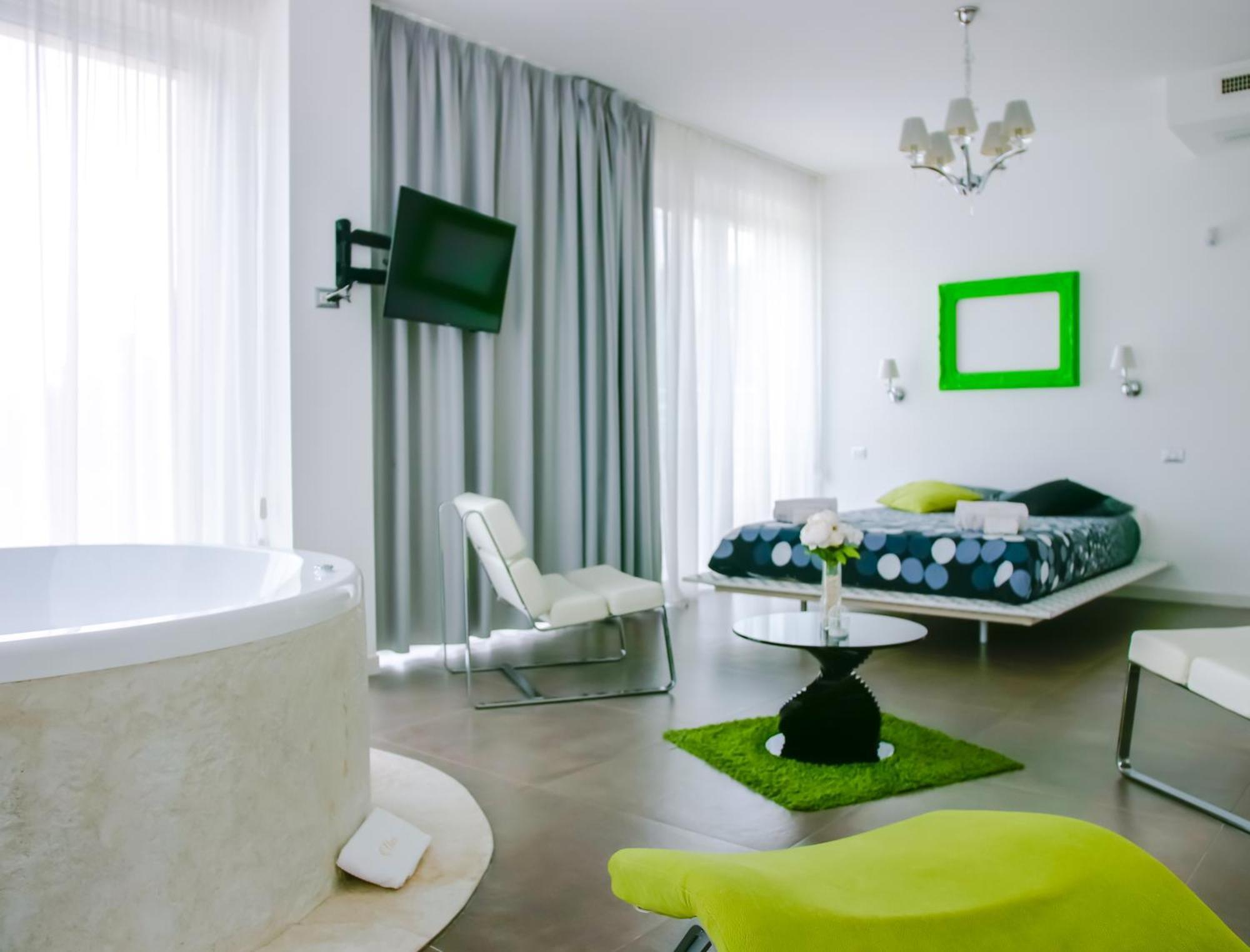 Bed and breakfast Max Luxury - Servizio Inclusa