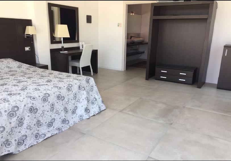 Max Luxury - Servizio Inclusa *