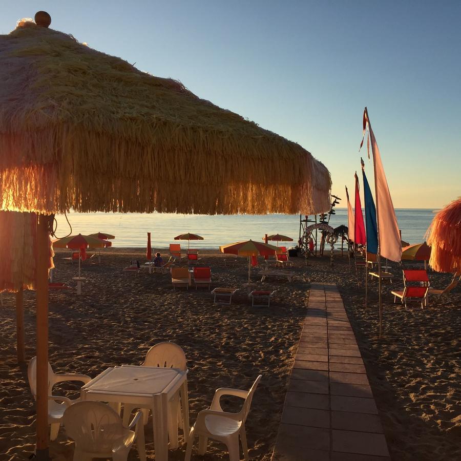 Max Luxury - Servizio Spiaggia Inclusa Peschici